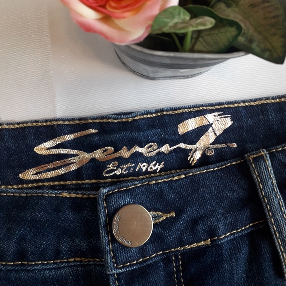 Seven 7 | Bermuda cuffed blue jean shorts - Picture 4 of 14